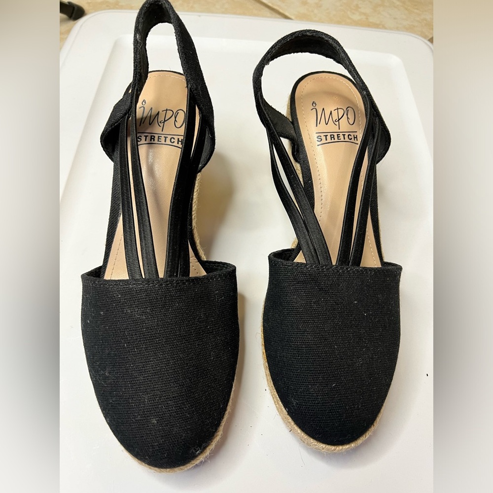 Size 8 Black Impo Stretch Wedge